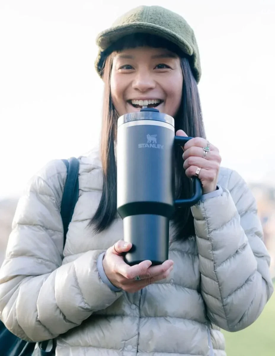 Botella Isoterma Stanley The Quencher H2.0 FlowState™ Tumbler Negra Unisex 1,2 L - Imagen 5