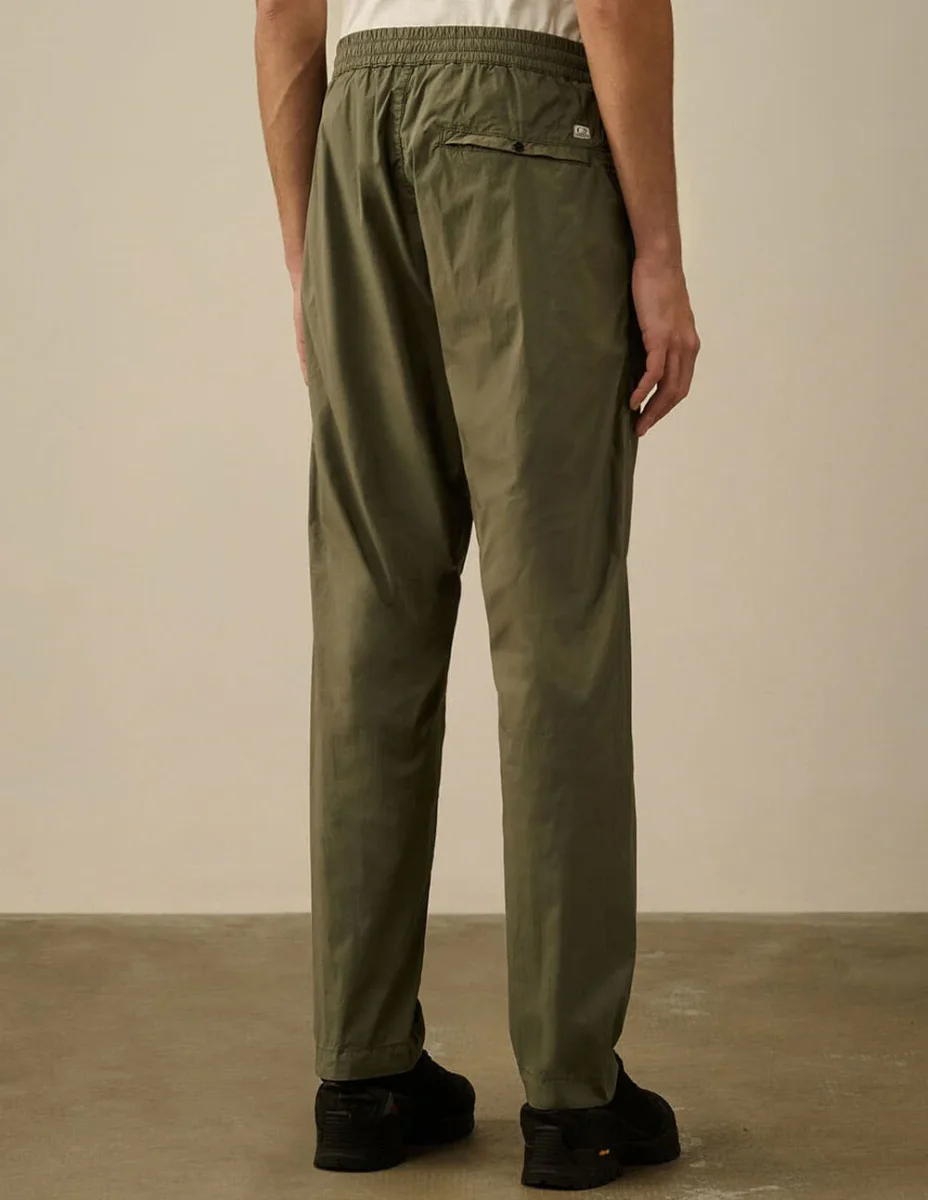 Pantalón C.P. Company 50 Fili Strech Loose Verde Hombre - Imagen 5