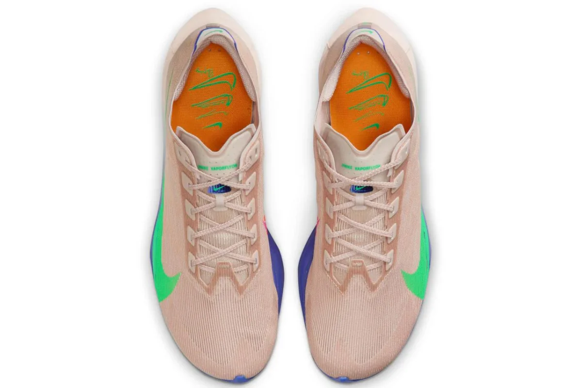 NIKE VAPORFLY 4 - Imagen 5