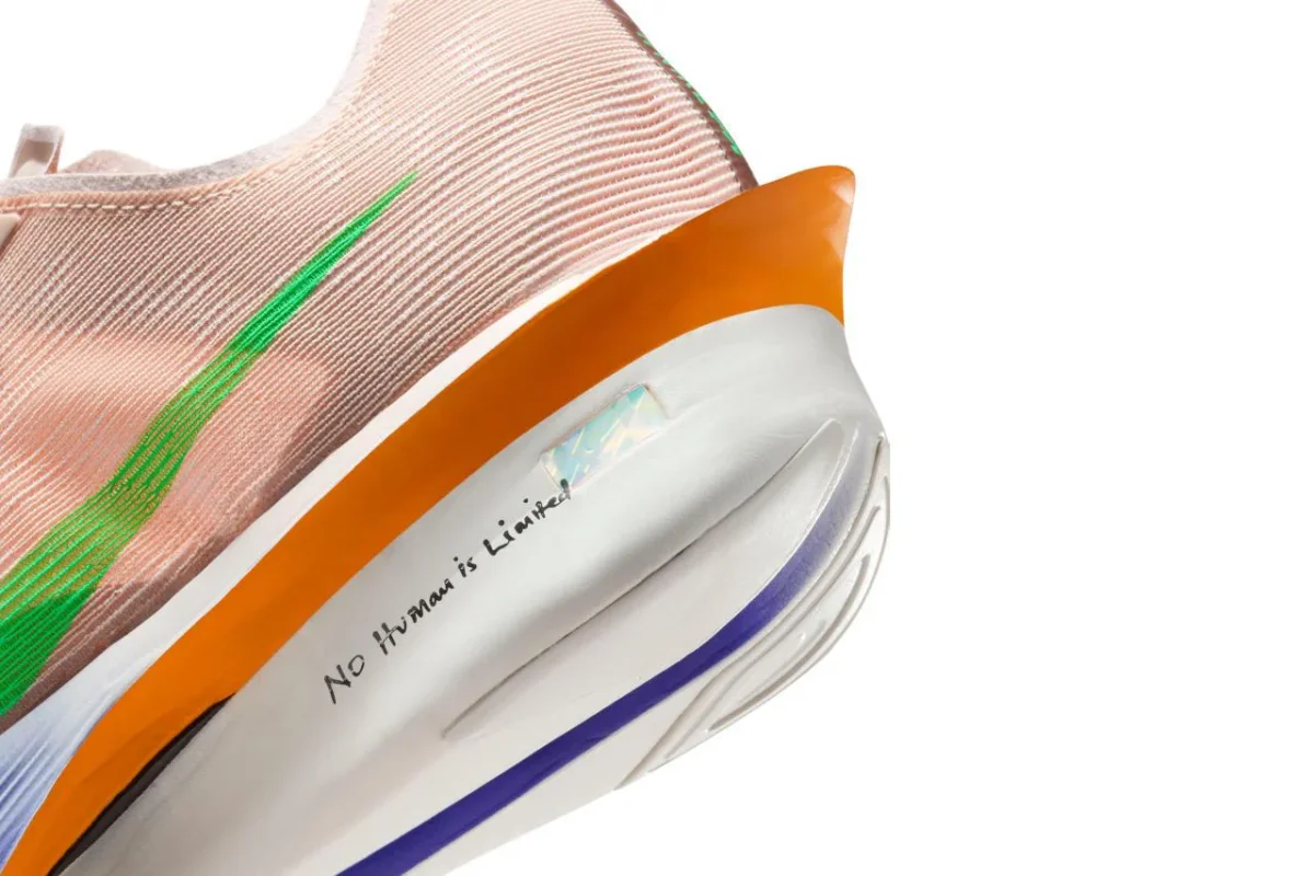 NIKE VAPORFLY 4 - Imagen 8