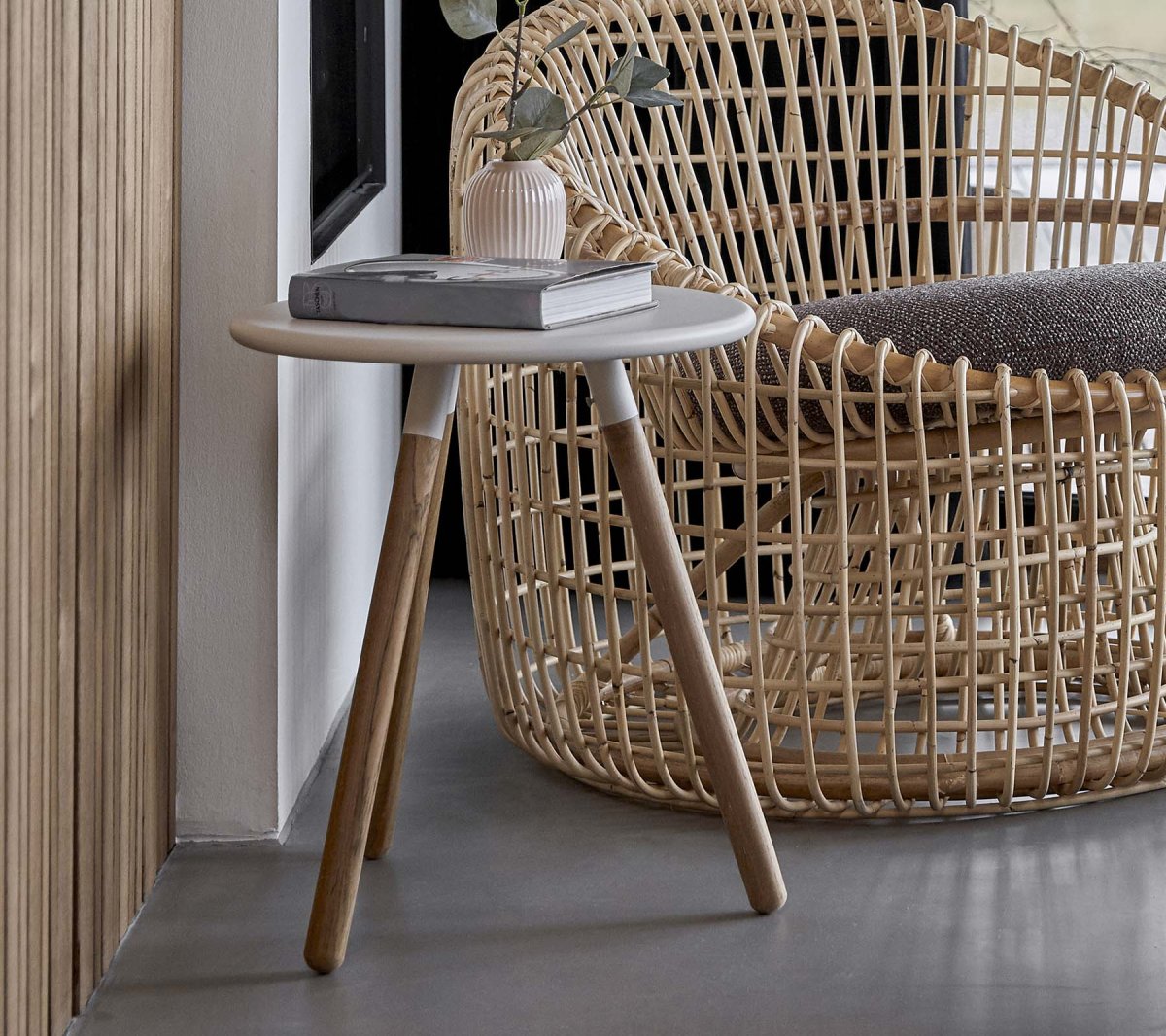 Taburete/mesa lateral Area - Imagen 3