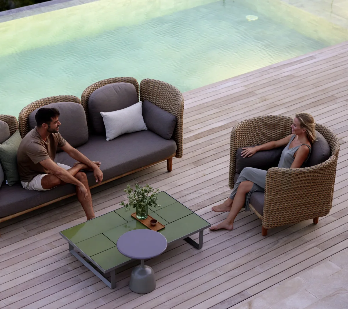 Sillón Arch con brazo bajo/respaldo - Imagen 4