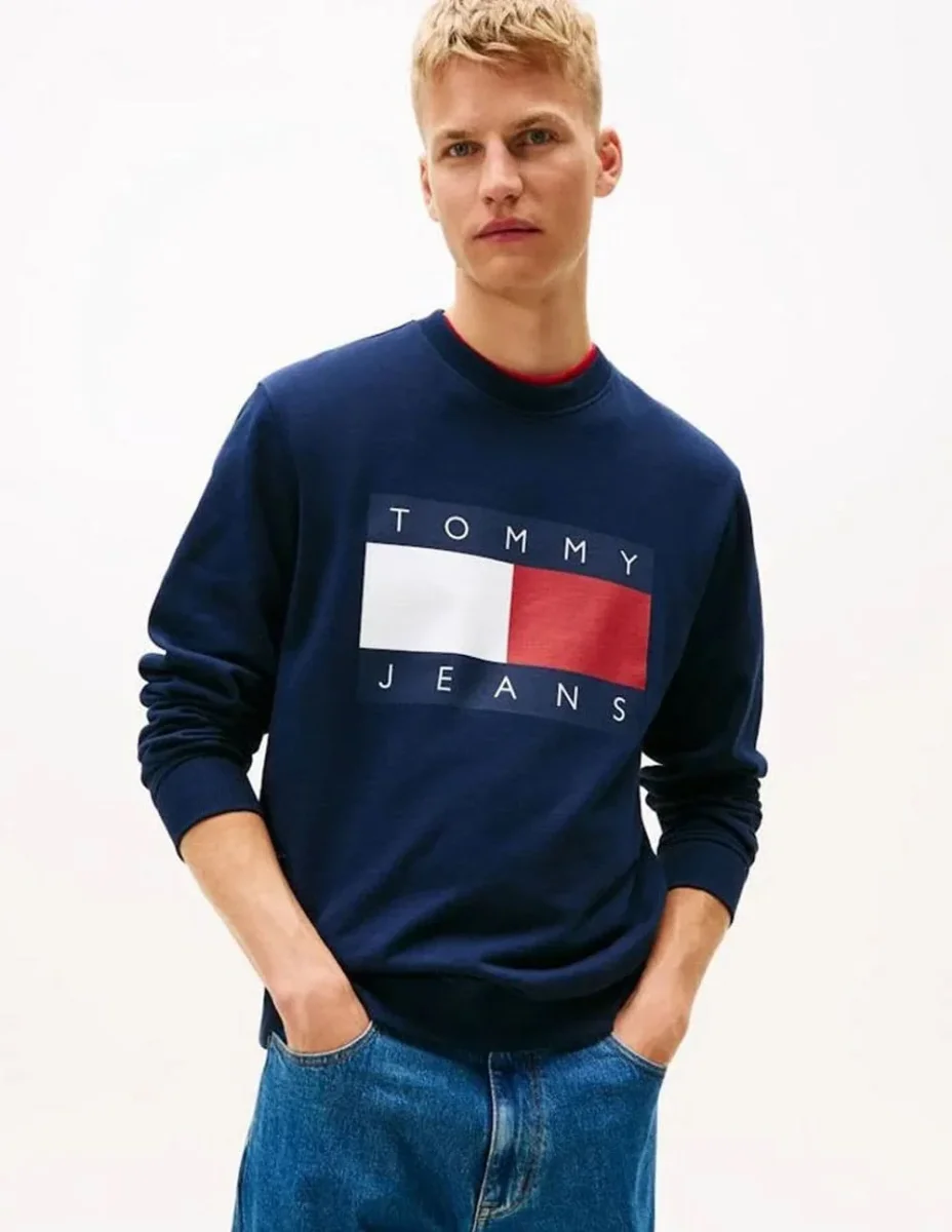 Sudadera Tommy Jeans con Logo Azul Hombre