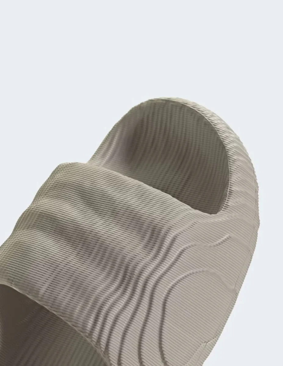 adidas Island Club Adilette 22 Slides Beiges Unisex - Imagen 9