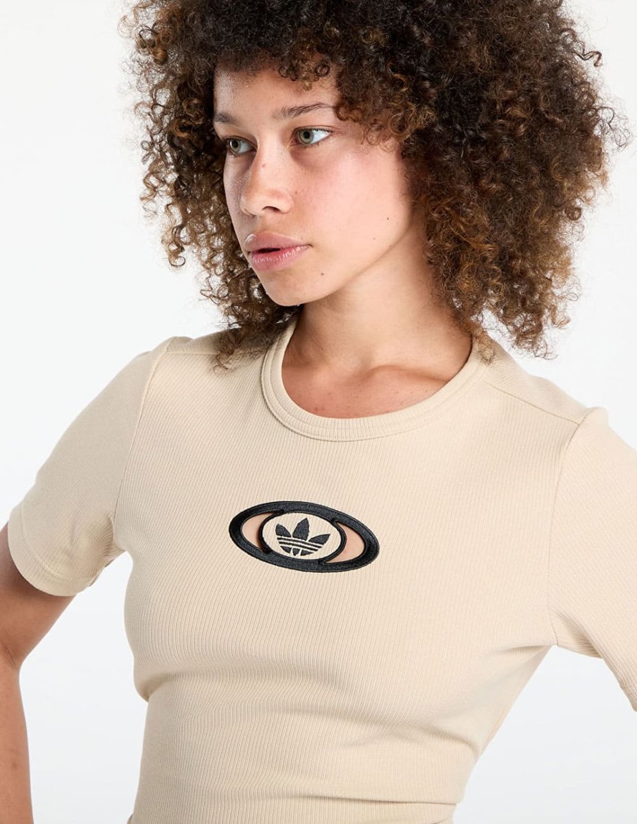 Camiseta adidas Campus 2000 Beige Mujer - Imagen 4