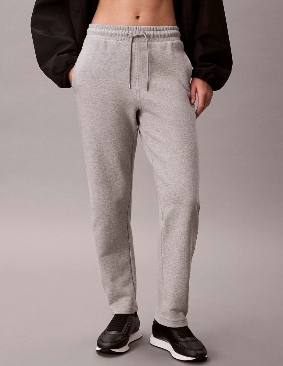 Pantalón Calvin Klein Jeans Barrel Gris Mujer