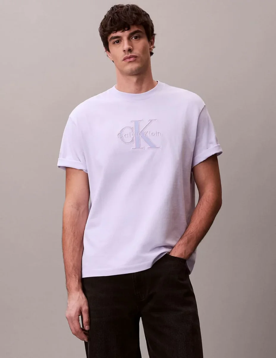 Camiseta Calvin Klein Jeans con Logo Morada Hombre