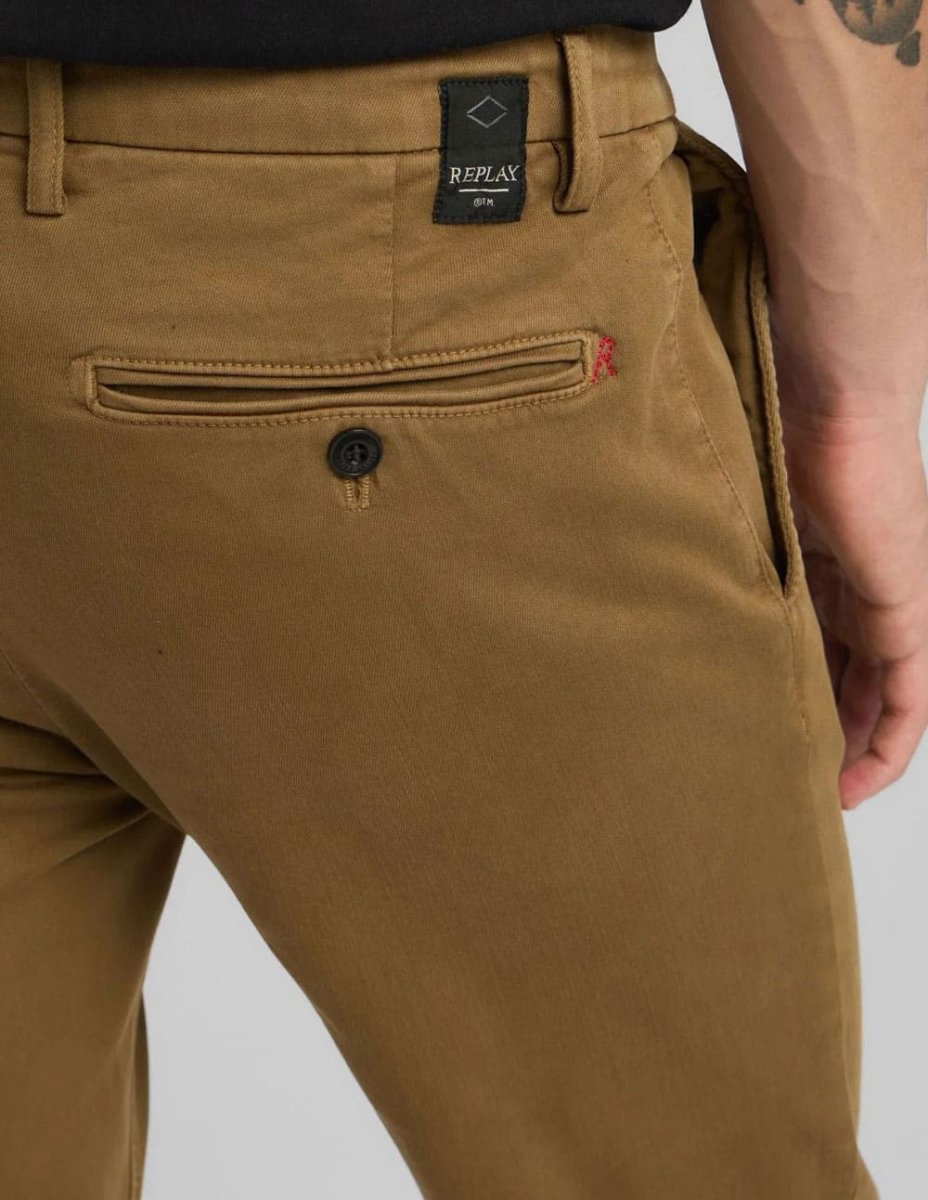 Pantalón Replay Zumar Beige Hombre - Imagen 6