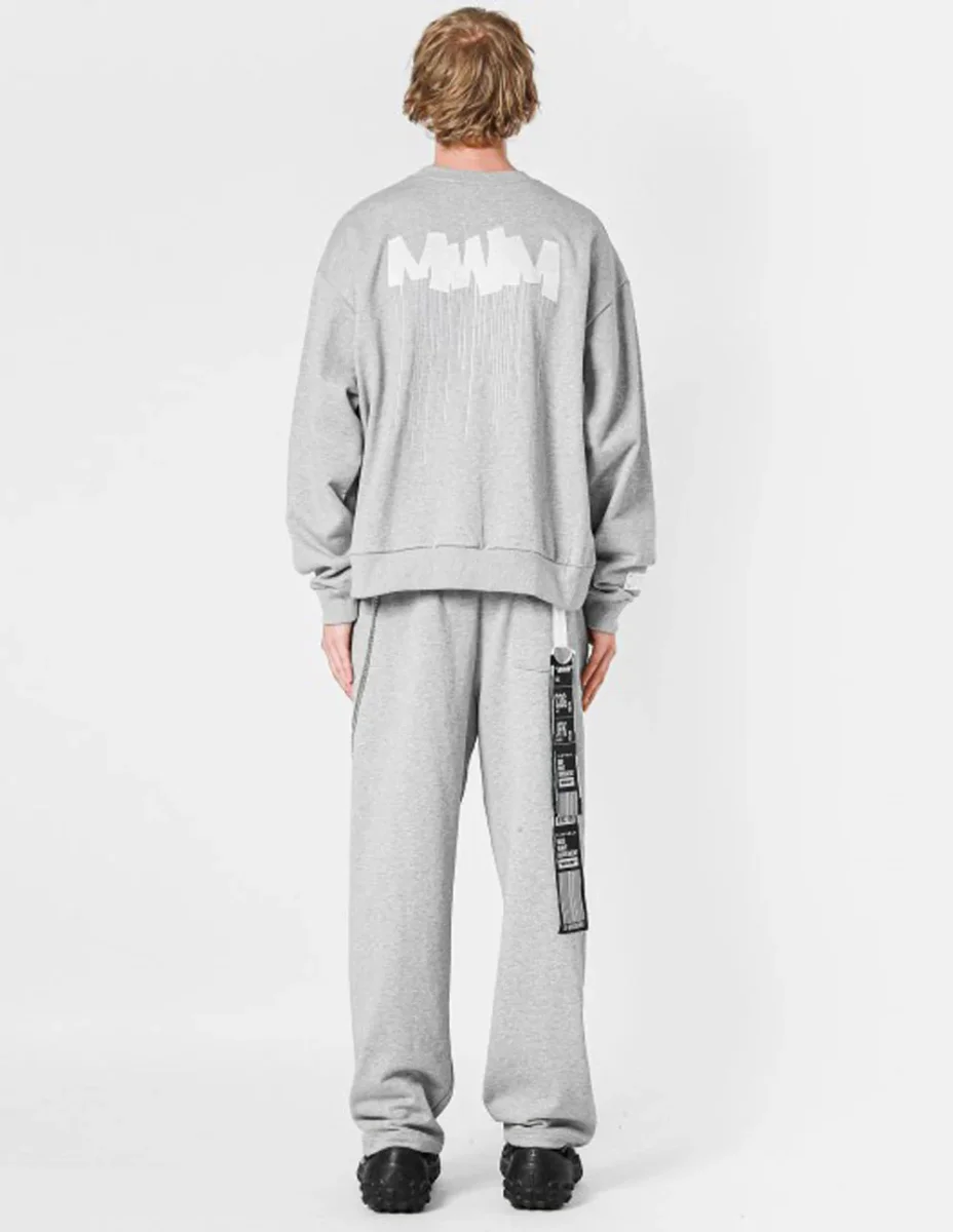 Sudadera MWM con Logo Gris Unisex - Imagen 7