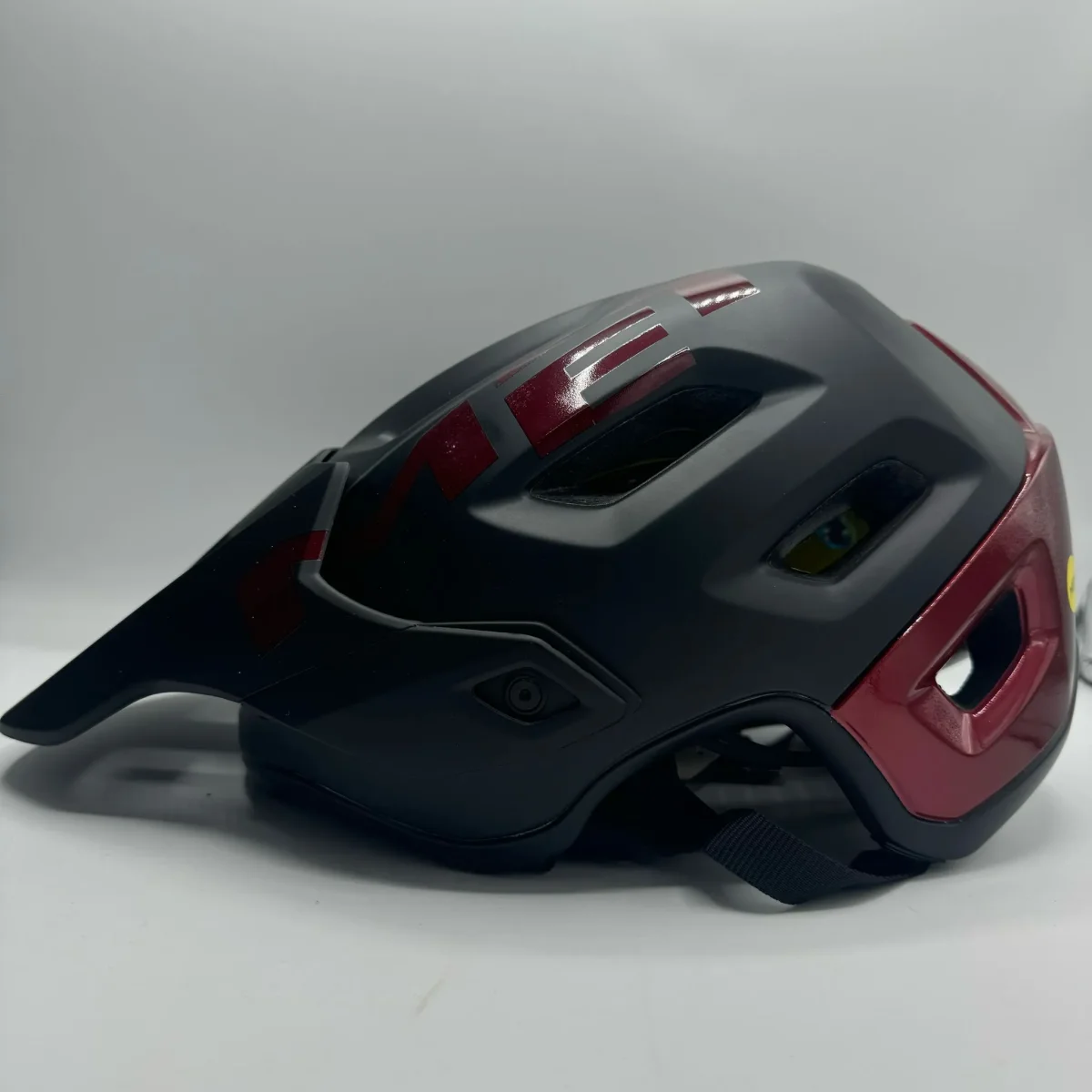 Casco Met Roam Mips Negro - Imagen 2