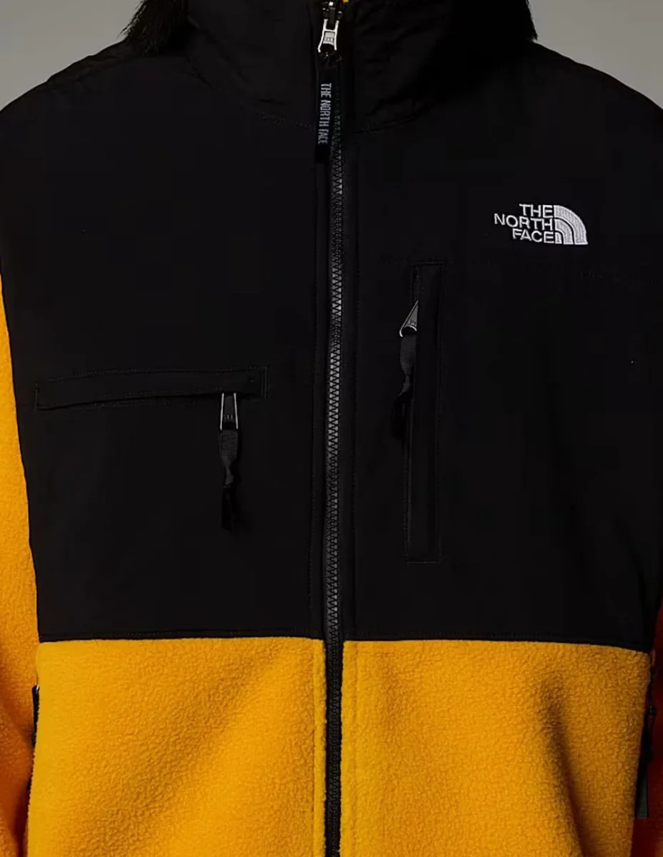 Chaqueta The North Face Denali Retro Amarilla y Negra Hombre - Imagen 7