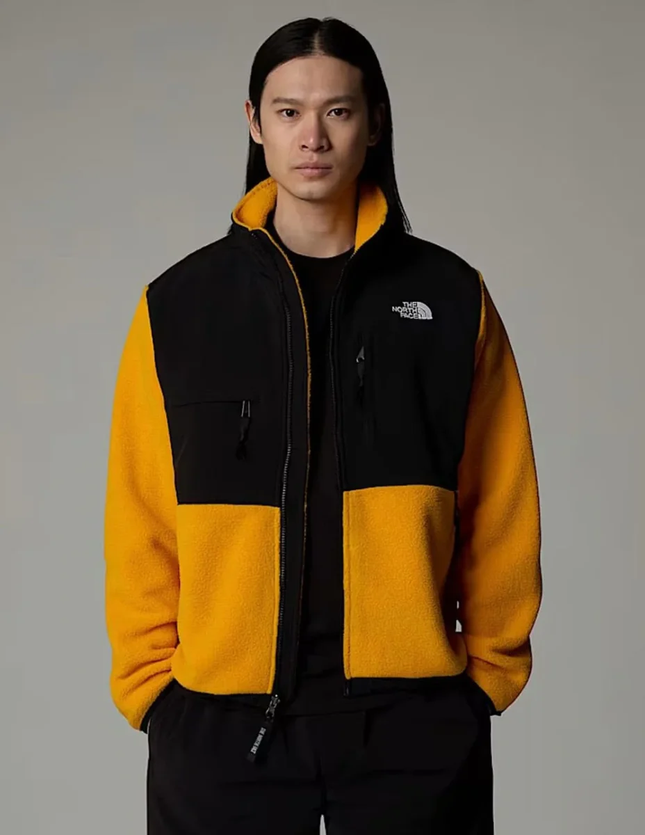 Chaqueta The North Face Denali Retro Amarilla y Negra Hombre - Imagen 5