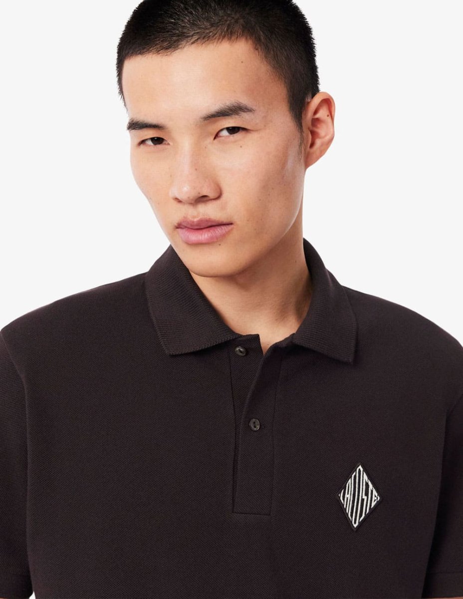 Polo Lacoste con Logo Insignia Marrón Hombre - Imagen 6