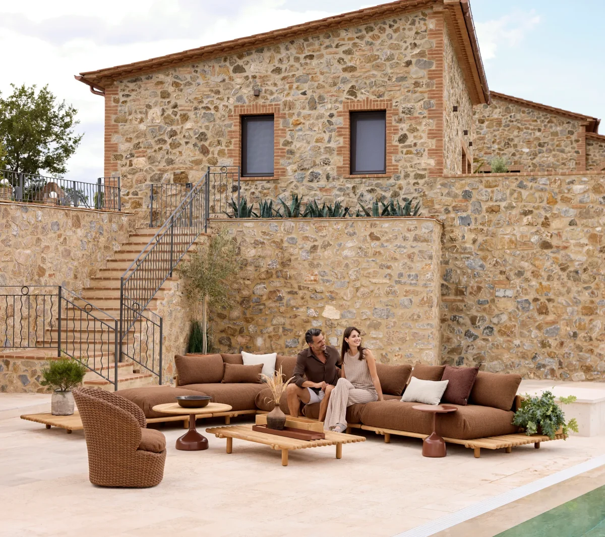 Sillón lounge Coast con base giratoria - Imagen 7