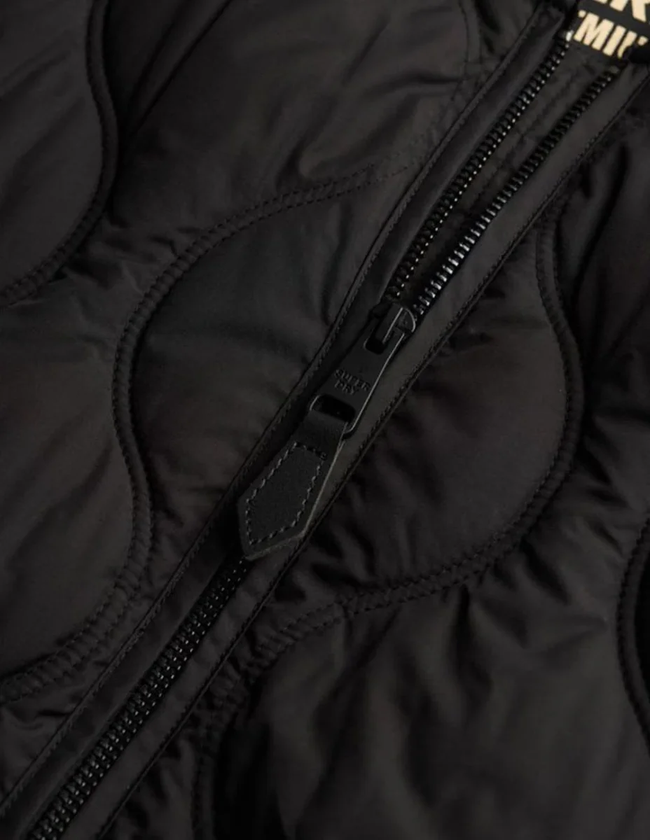 Chaqueta Larga Syperdry con Forro Acolchada Negra Mujer - Imagen 9